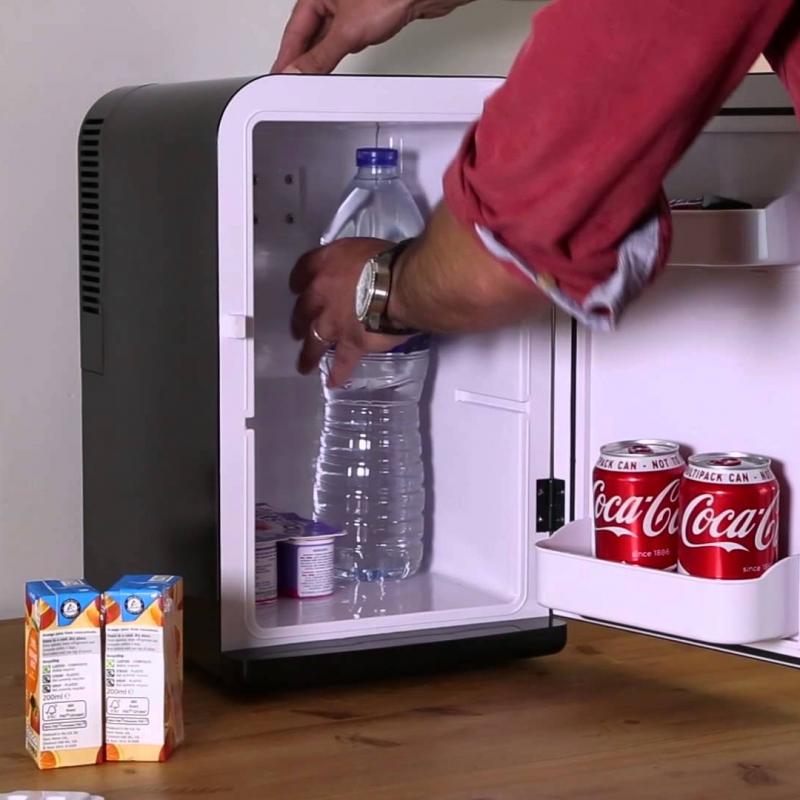 iceQ 15 Litre Deluxe Portable Mini Fridge Black